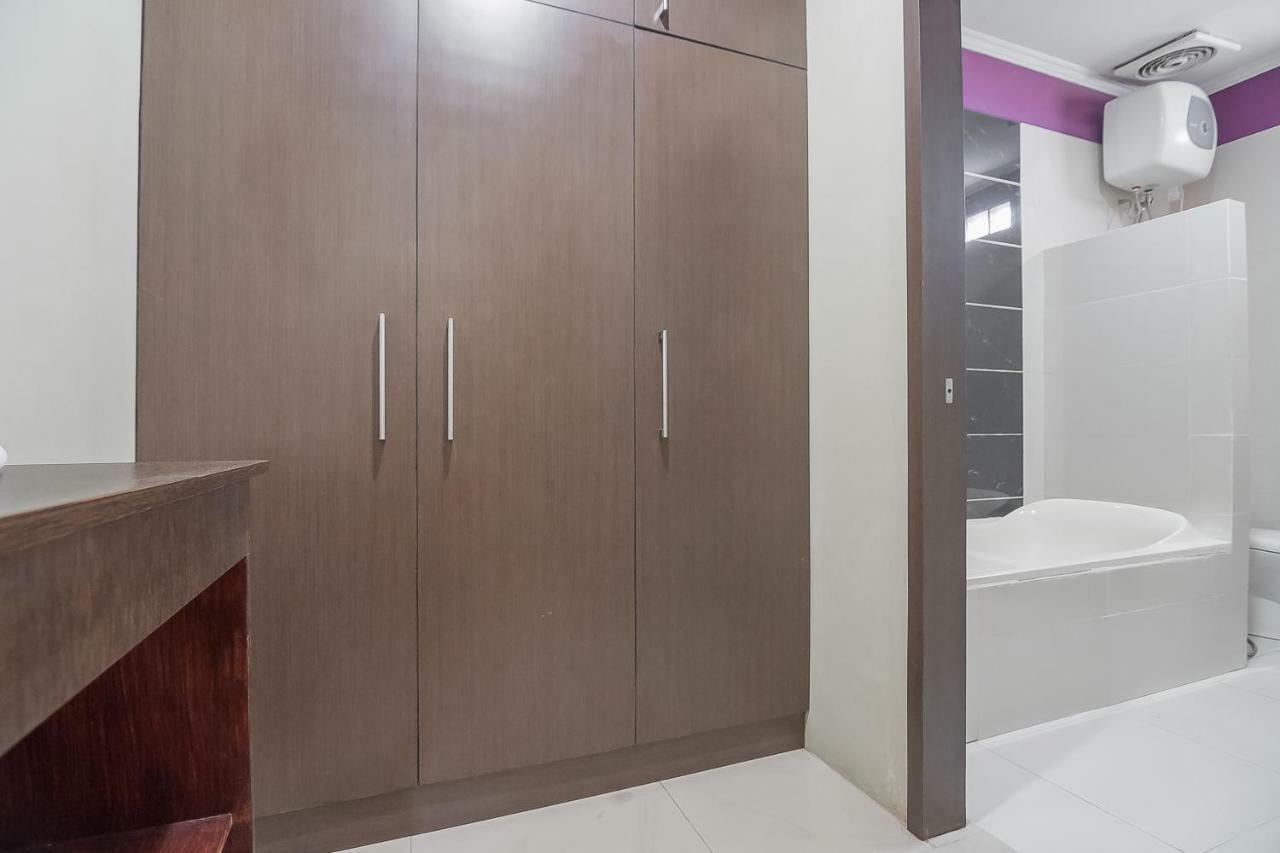 Reddoorz Plus @ Tanjung Pandan Belitung 2 Exterior foto