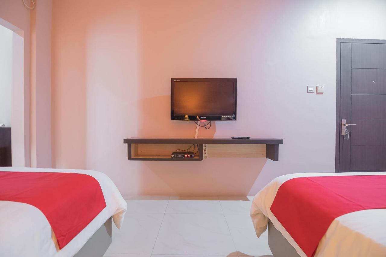 Reddoorz Plus @ Tanjung Pandan Belitung 2 Exterior foto