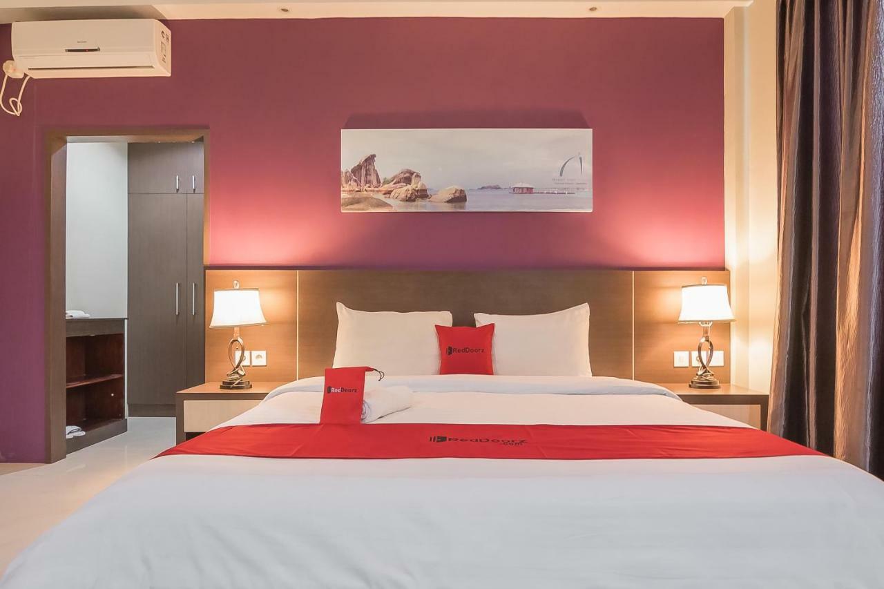 Reddoorz Plus @ Tanjung Pandan Belitung 2 Exterior foto